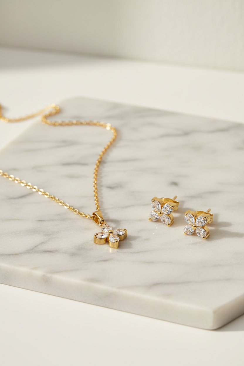 MONÉA Kristallblüte Set-18K vergoldet
