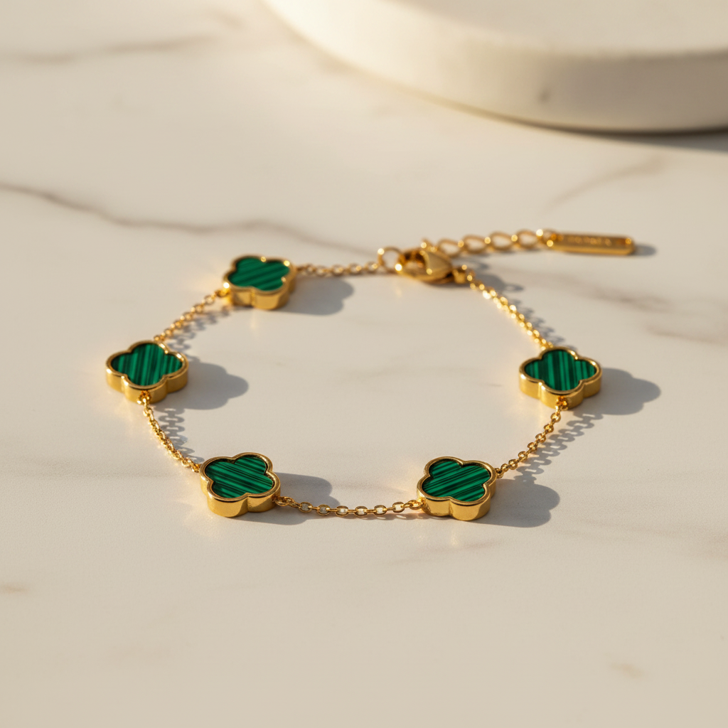 MONÉA Green Clover Gold Armband