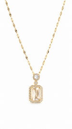 Goldene Halskette mit Kristall Anhänger