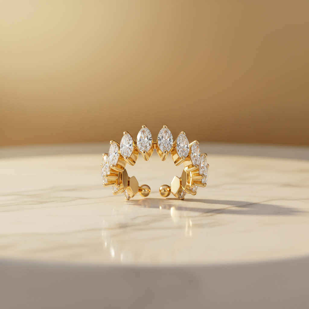 Goldener Eternity Ring mit Zirkonia | MONÉA