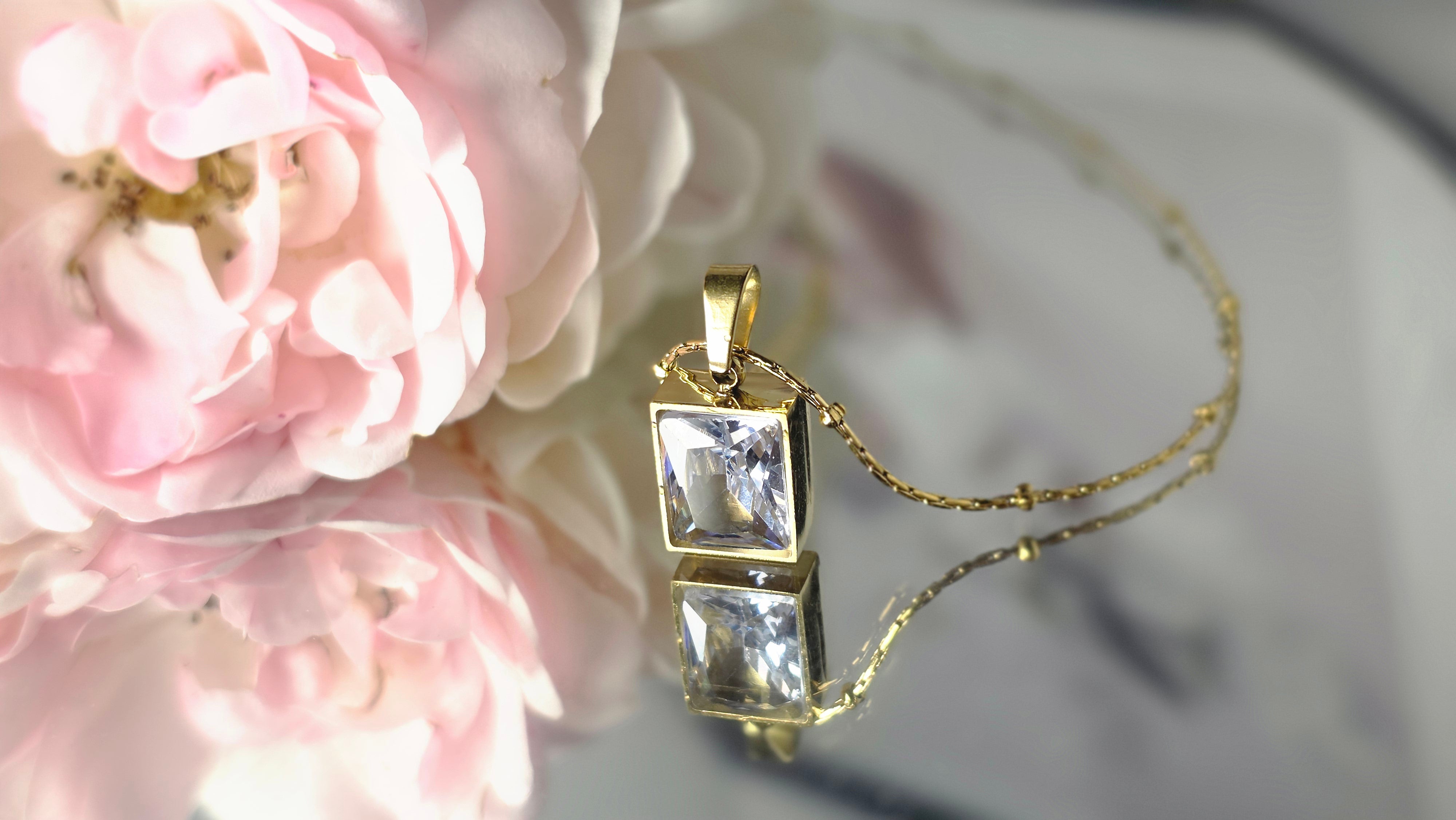 Goldene Kristall Halskette Damen